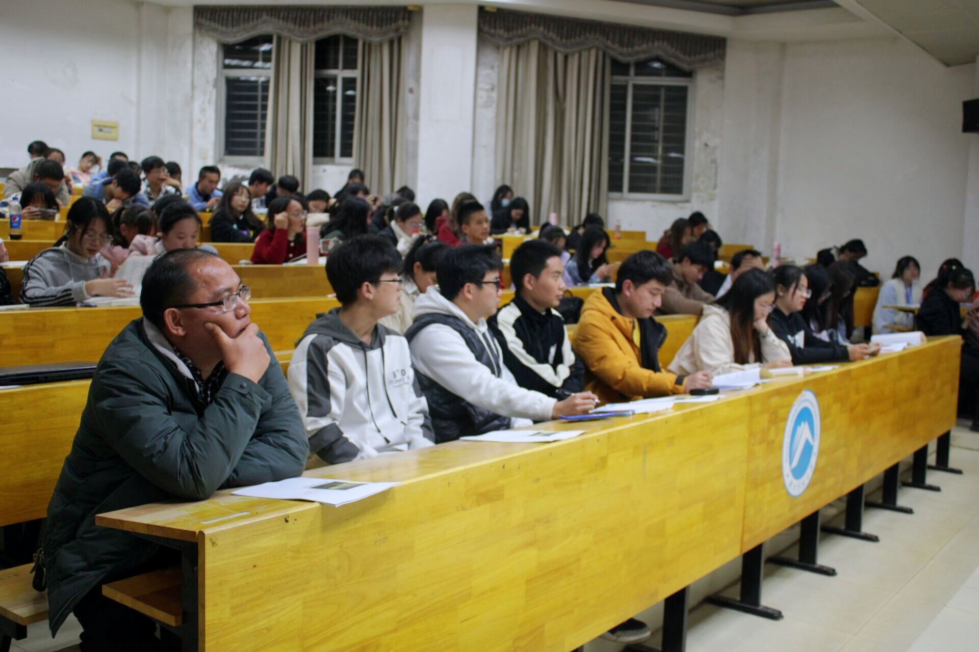 52cb851e3b344a3f98d07bbed68fa8d6.jpg 52cb851e3b344a3f98d07bbed68fa8d6.jpg