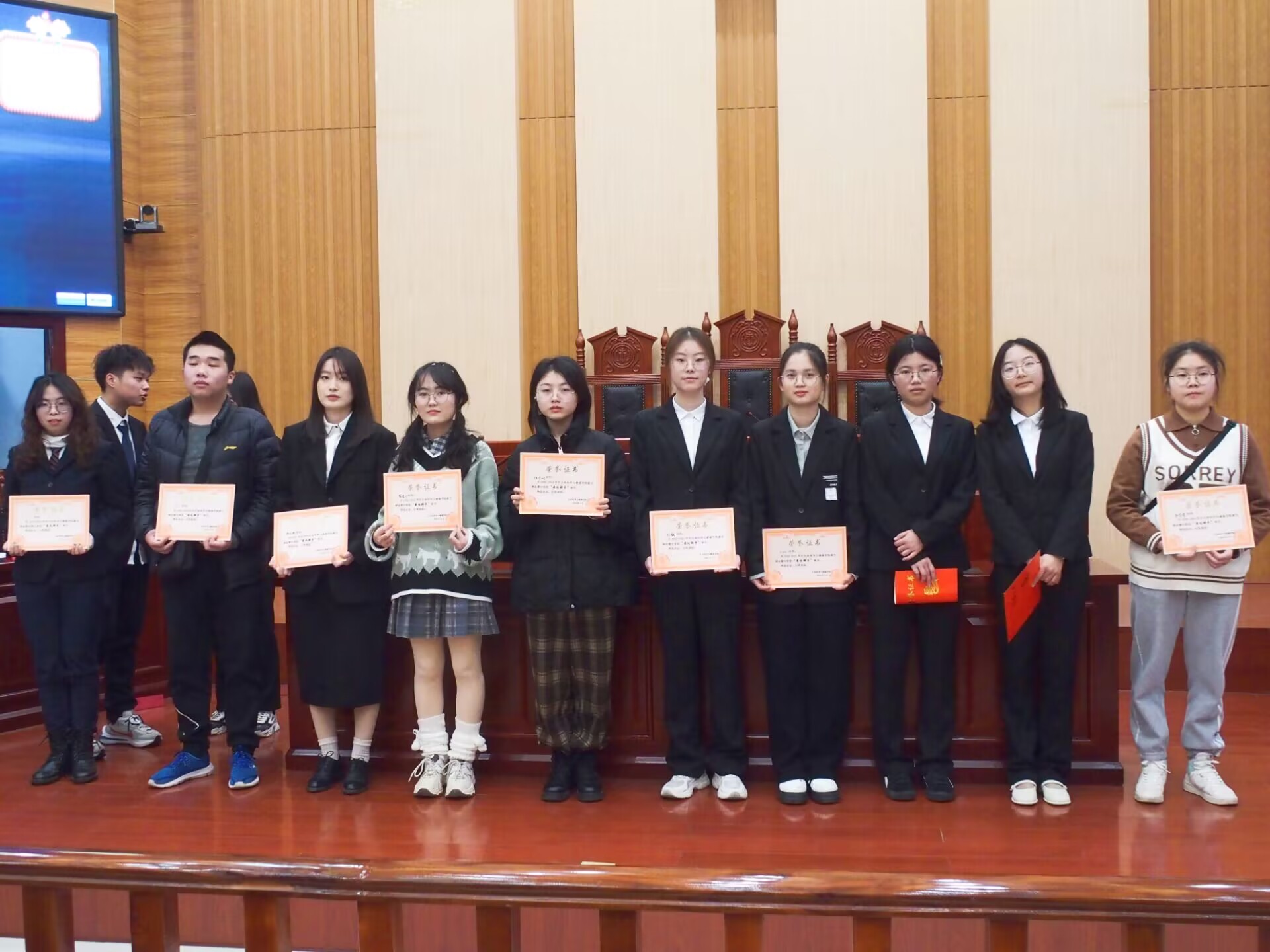 9698b68ef7c042af946ebe6241ccb800.jpg 9698b68ef7c042af946ebe6241ccb800.jpg