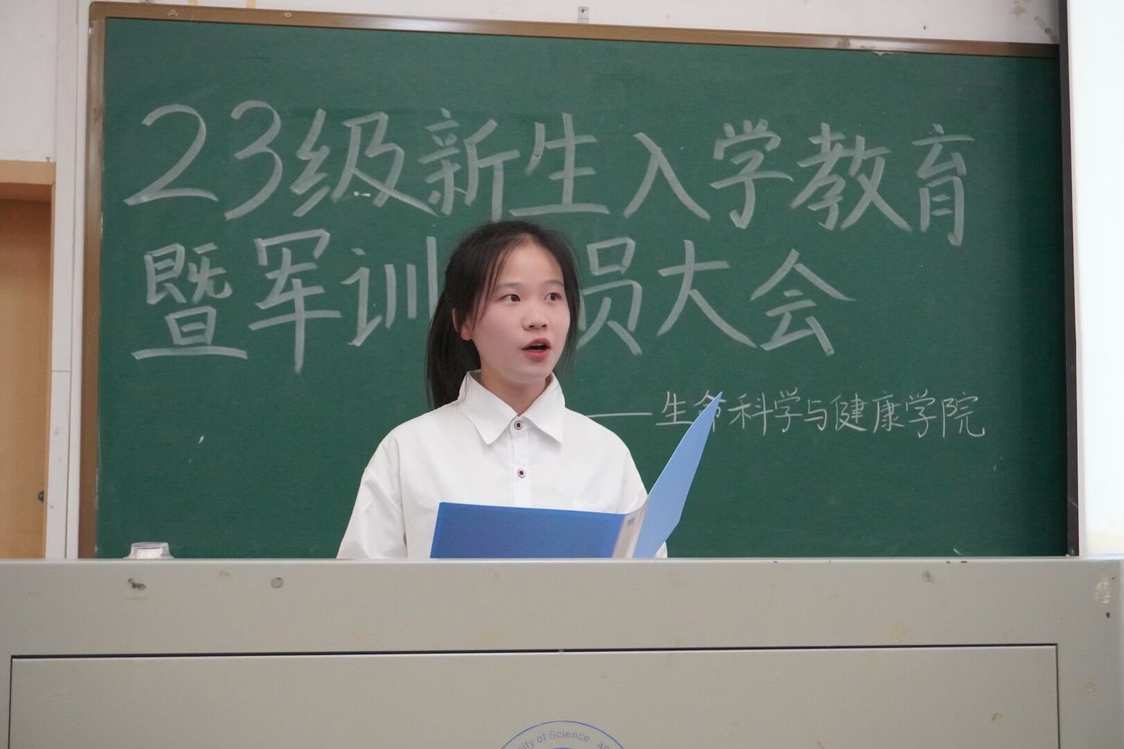 3a9930510559460f84991b016d57fab3.jpg 3a9930510559460f84991b016d57fab3.jpg